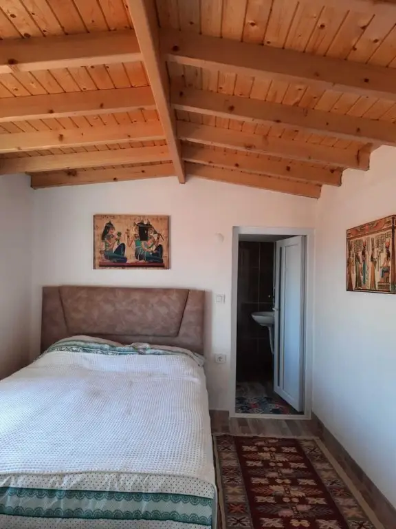 Зейтинликой: Kahraman Apart