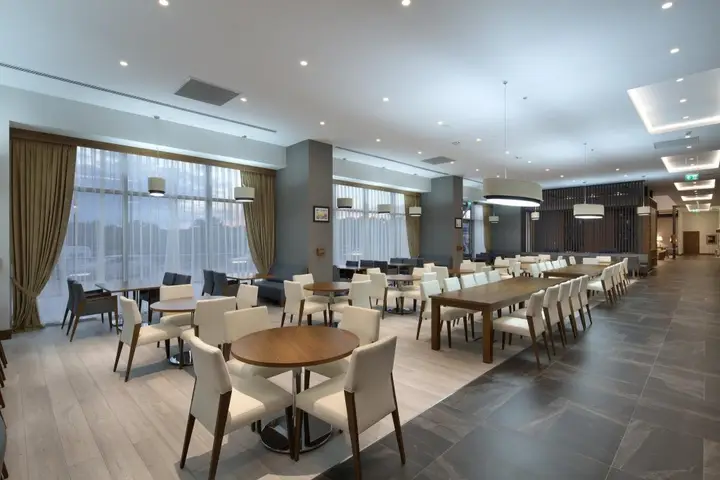 Измит: Hampton By Hilton Kocaeli Symbol