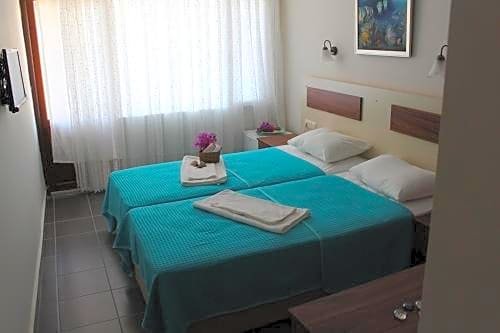 Кумлюбюк: Kumlubük Otel