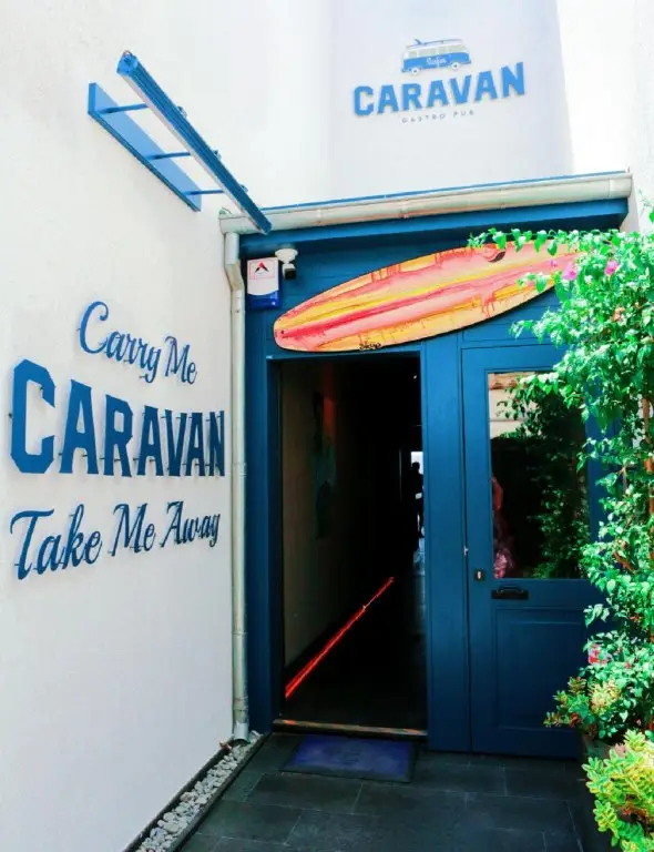Бодрум: Surfer Caravan Gastro Pub & Suites