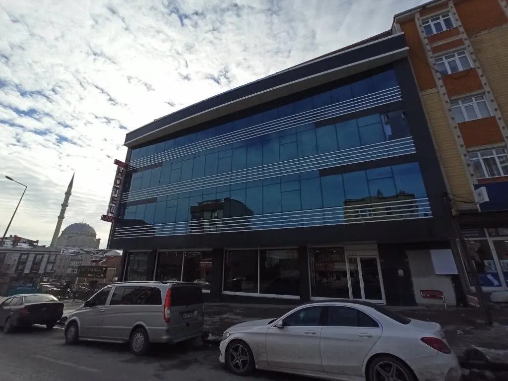 Арнавуткёй: Skylon Airport Hotel