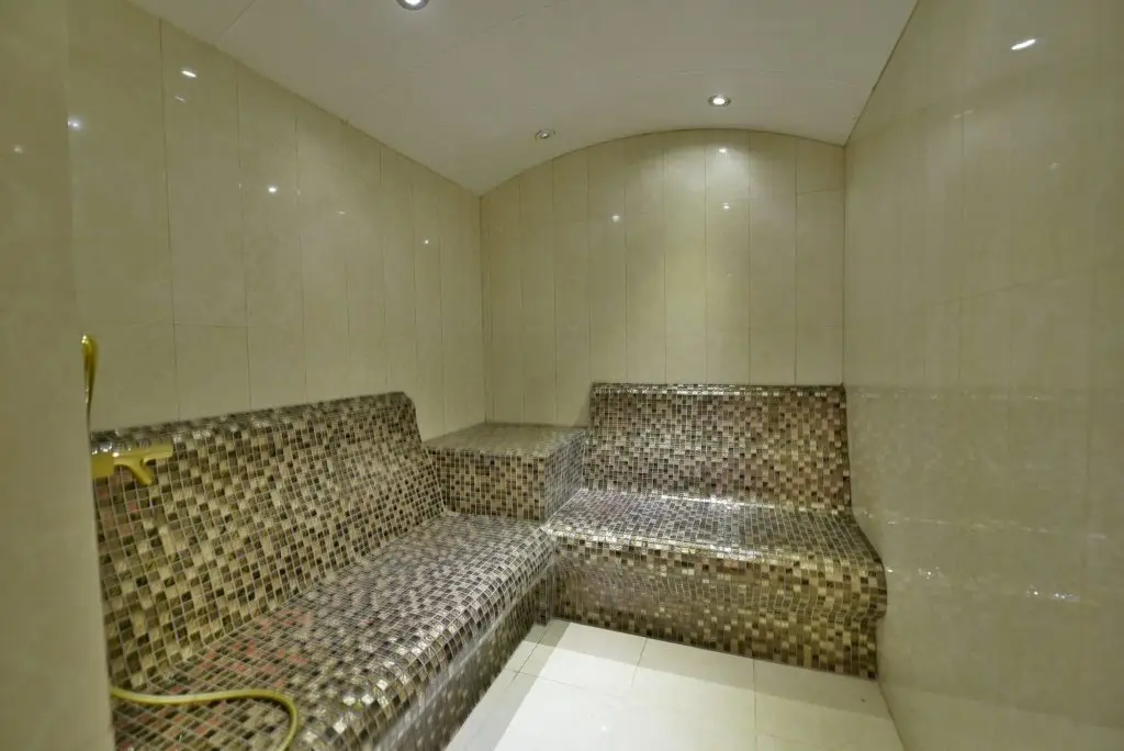 Аванос: Avrasya Hotel