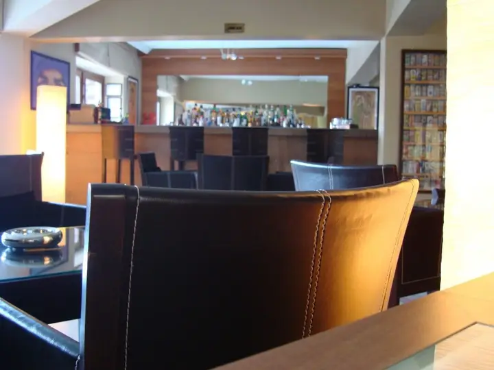 Аванос: Avrasya Hotel