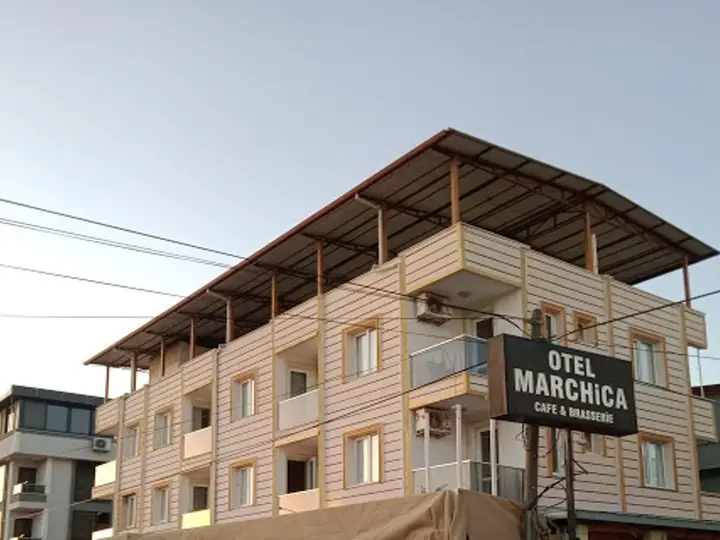 Гюмюльдур: Otel Marchica