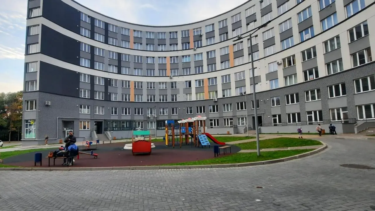 Калининград: Двухкомнатные апартаменты в центре города