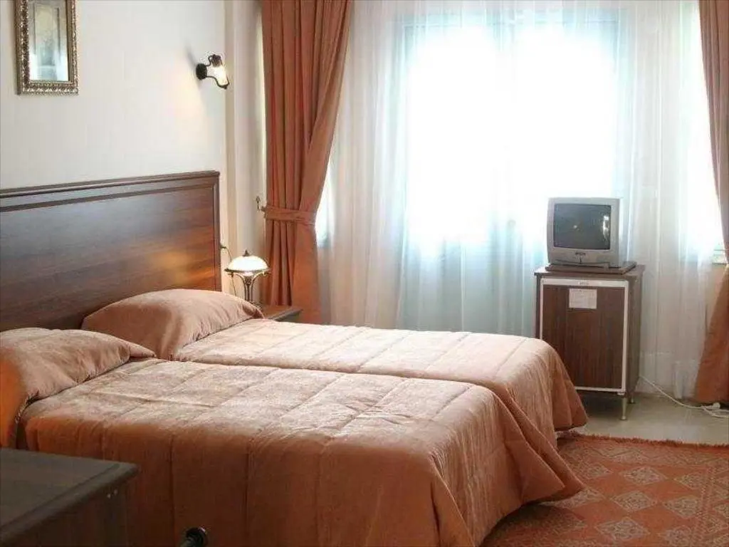 Дальян: Hotel Keskin