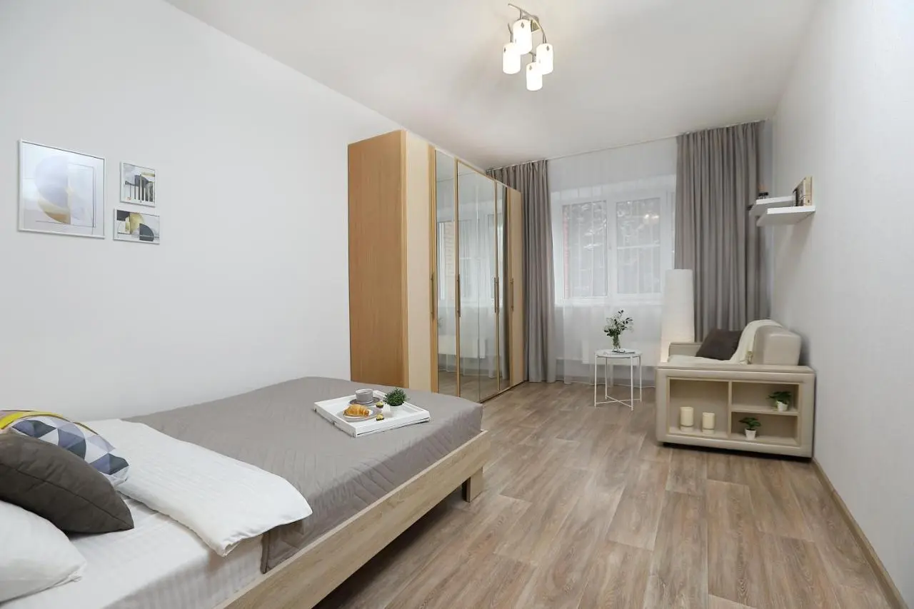 Красноярск: Happyguest в сосновом бору