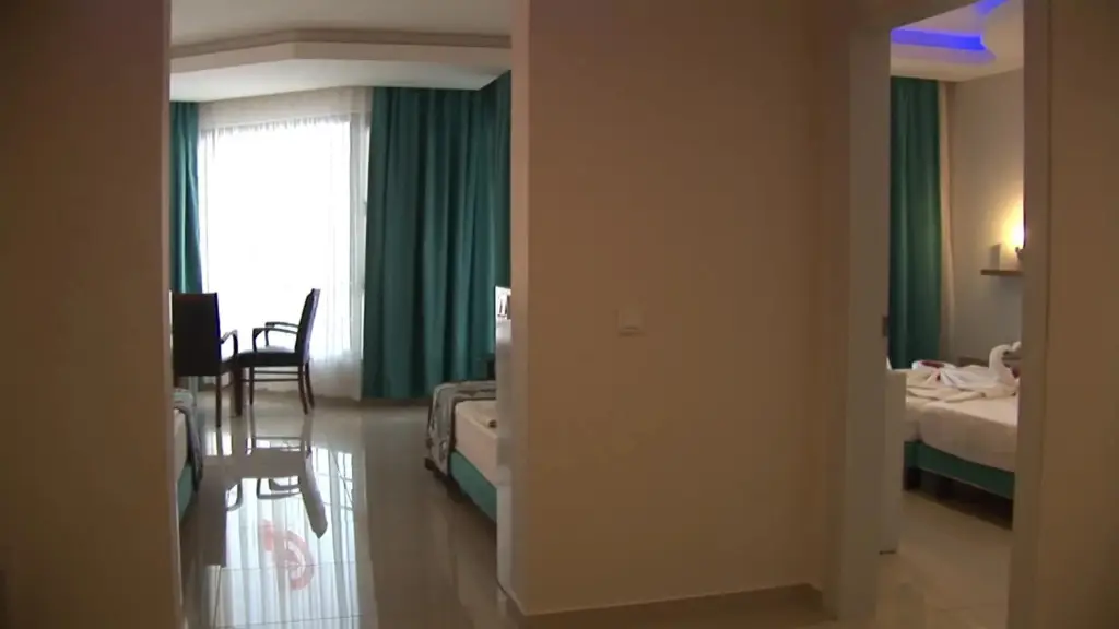 Аланья: Kleopatra Ada Beach Hotel