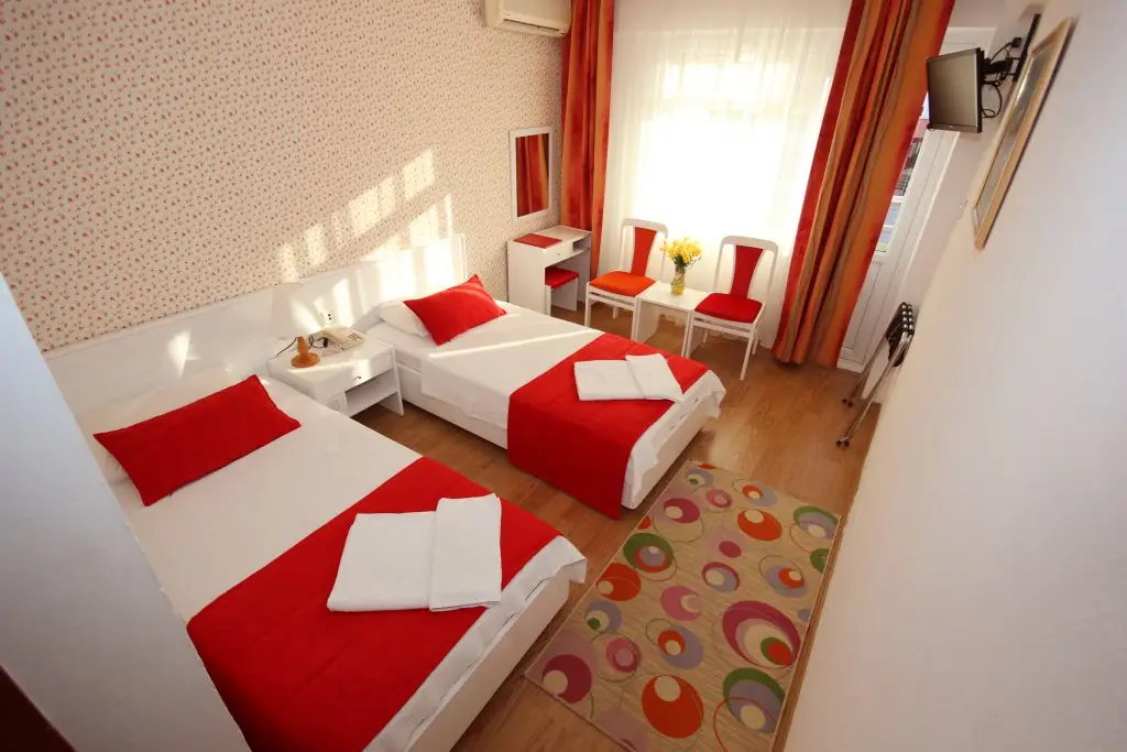 Дидим: Hotel Saadet