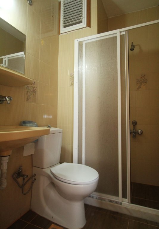 Чешме: Eren Otel Çeşme