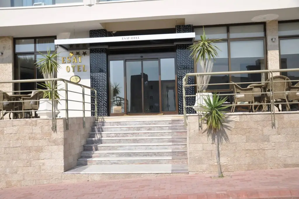 Кушадасы: Esat Otel