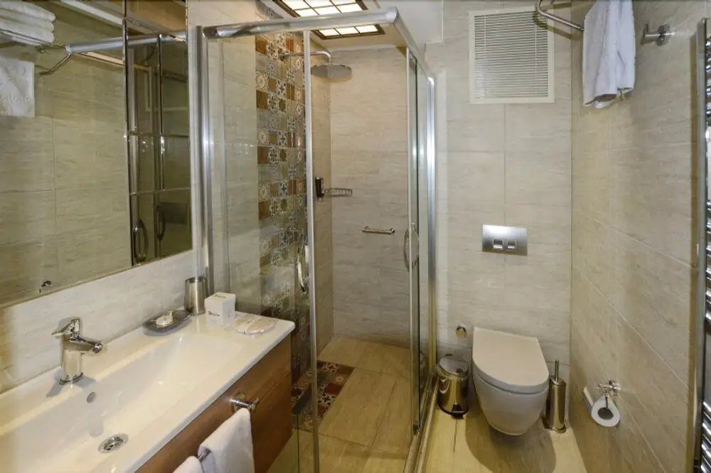 Стамбул: Collage Cihangir 33