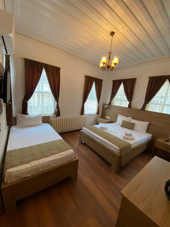 Стамбул: Kadıköy White House
