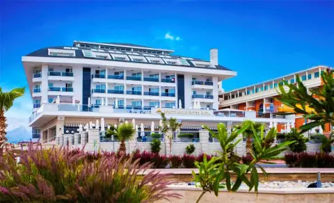 White Gold Hotel & Spa — фото 1