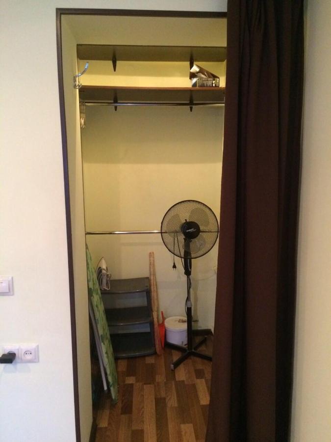 Красноярск: Apartment on Prospekt Mira 22