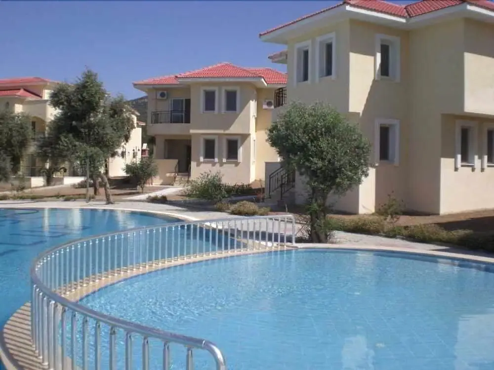 Акбук: A Touch of Paradise Resort