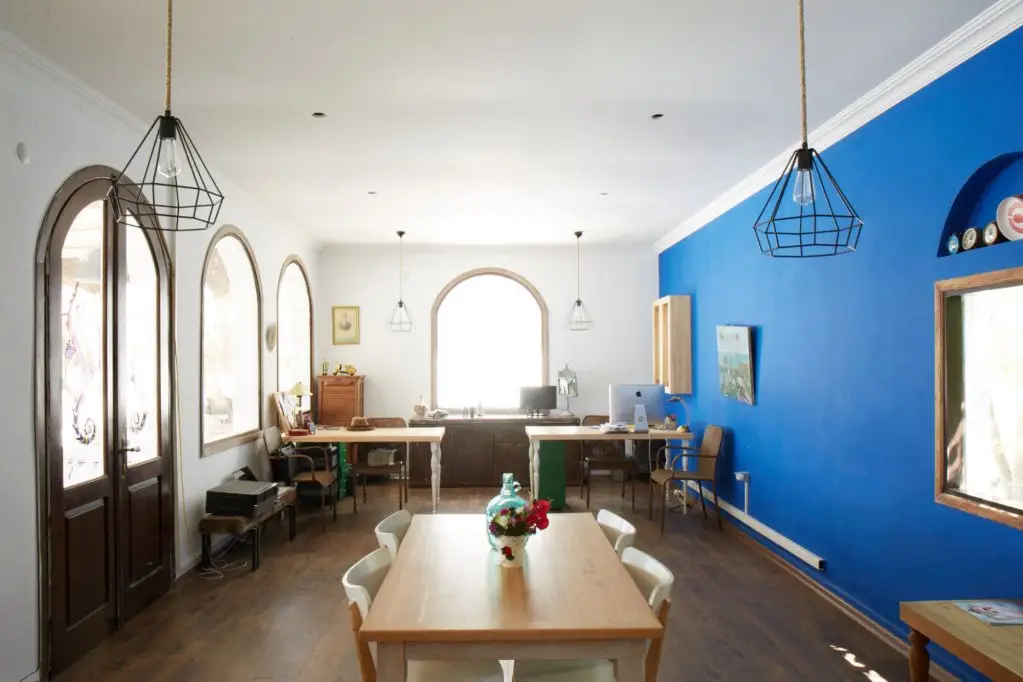 Daphnis Hotel — фото 1