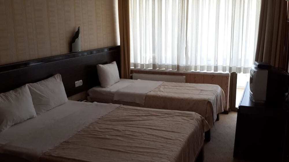 Гузеляли: Etap Altinel Hotel Canakkale