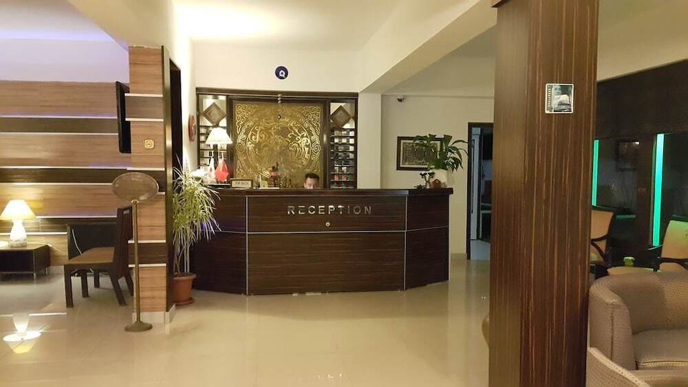 Гузеляли: Etap Altinel Hotel Canakkale