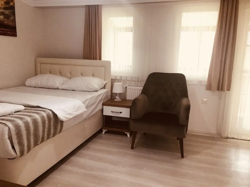Трабзон: Akyuz Rooming House