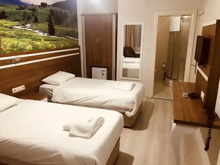 Трабзон: Akyuz Rooming House