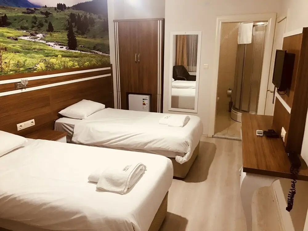 Трабзон: Akyuz Rooming House