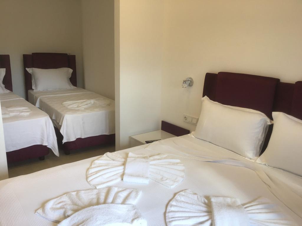 Акьяка: Ala Hotel