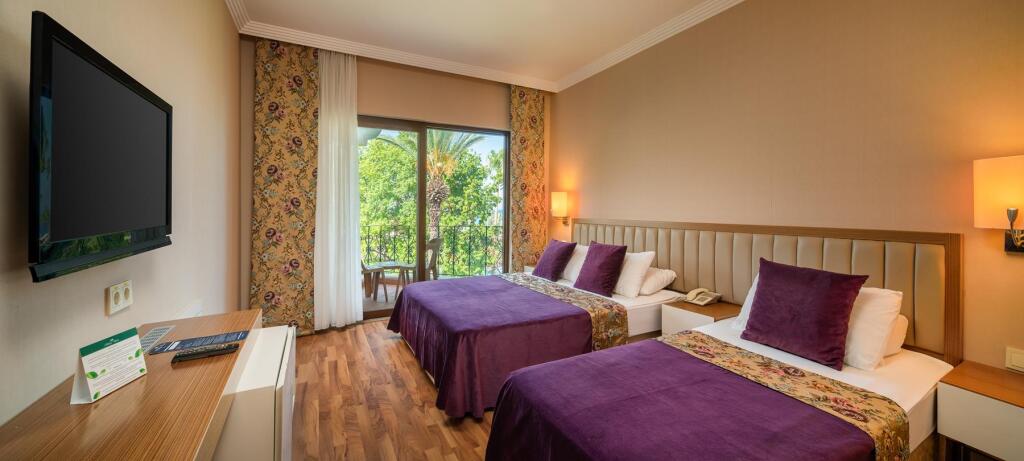Чамьюва: Kilikya Resort Camyuva