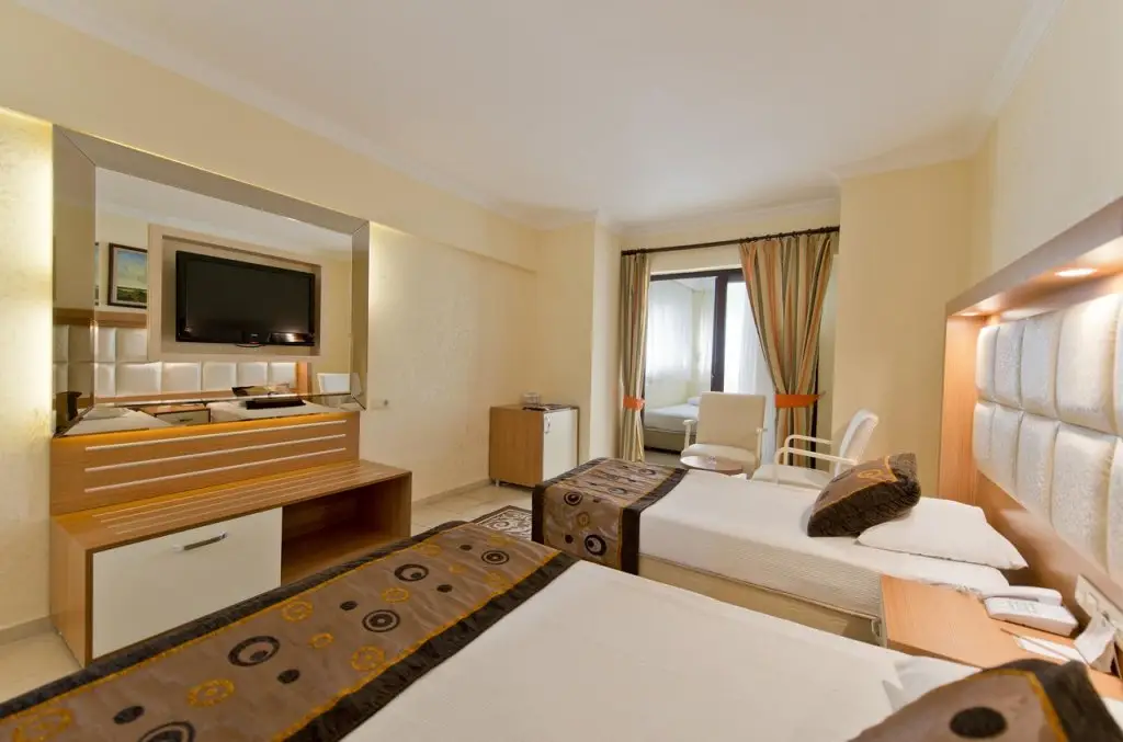 Oz Hotels İncekum Beach Resort — фото 1