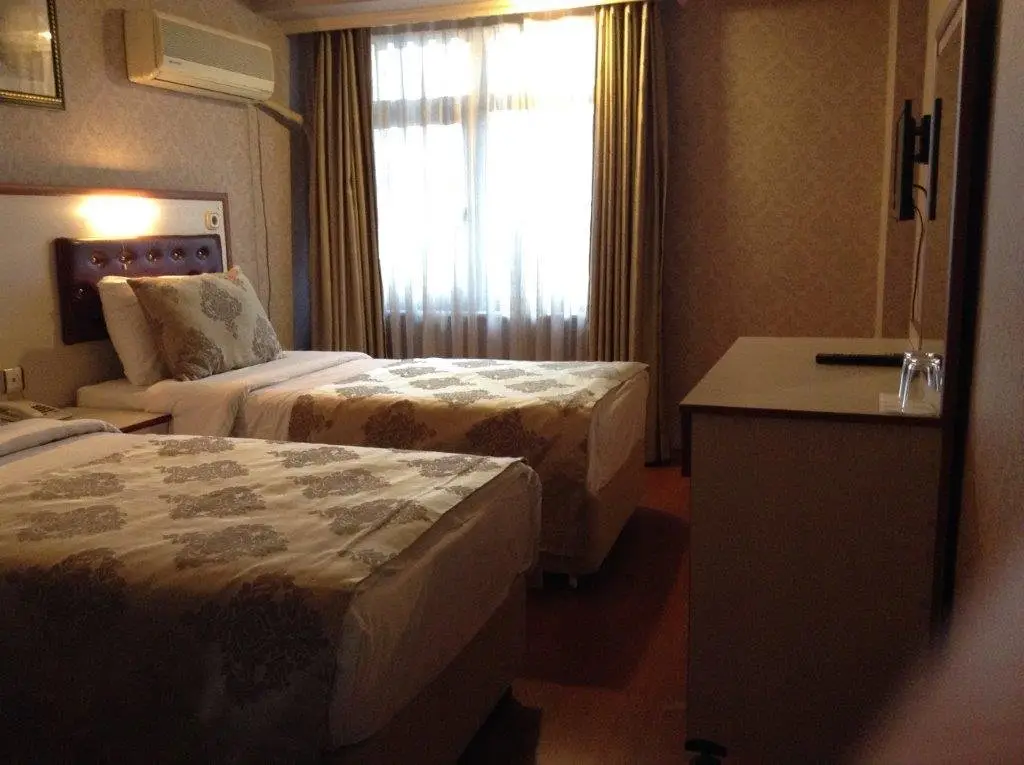 Стамбул: Tayhan Hotel