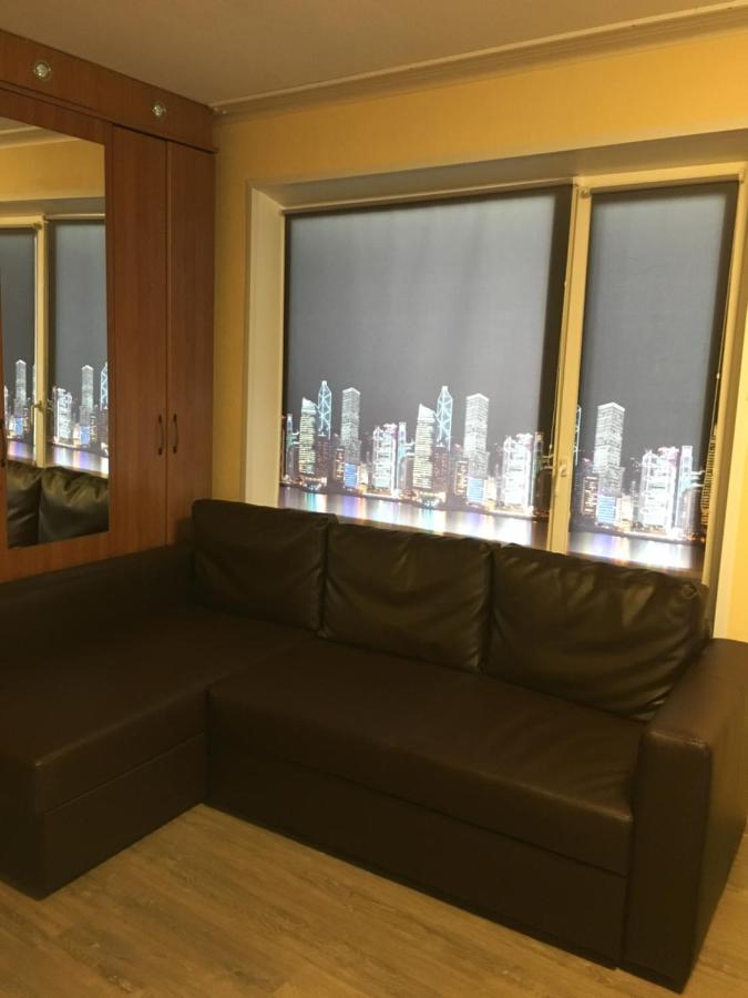 Норильск: Apartments at Pavlova 21