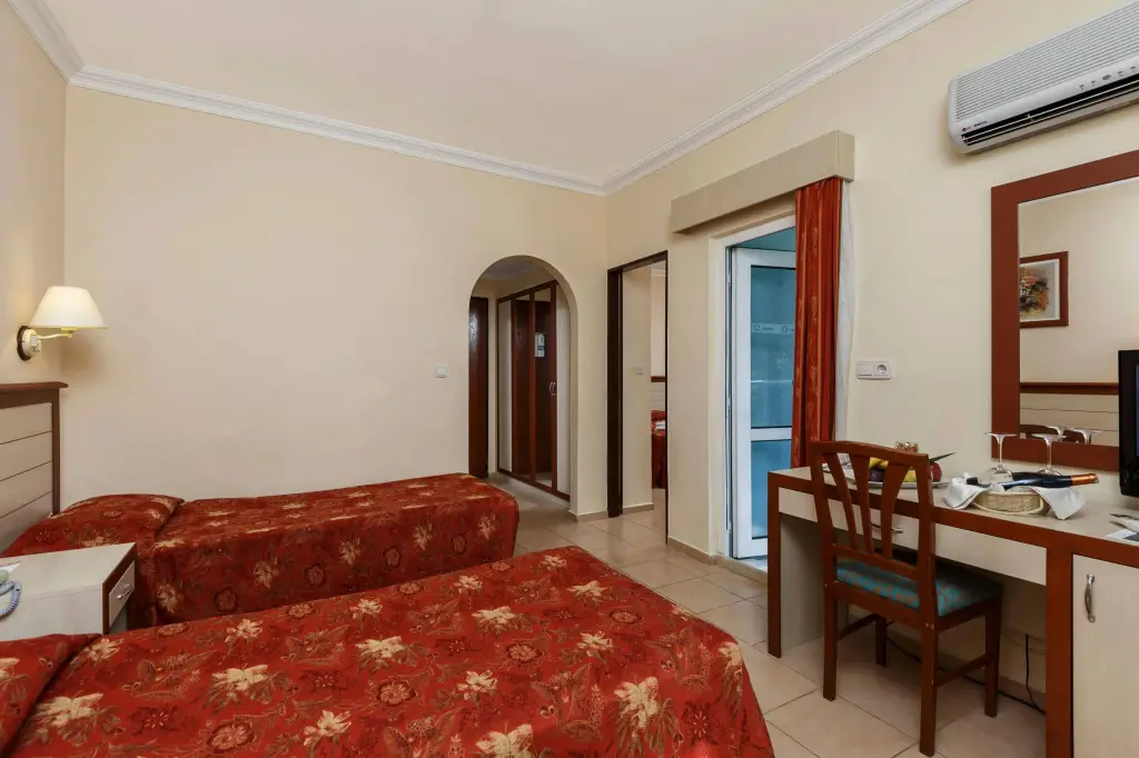 Kustur Club Holiday Village — фото 1