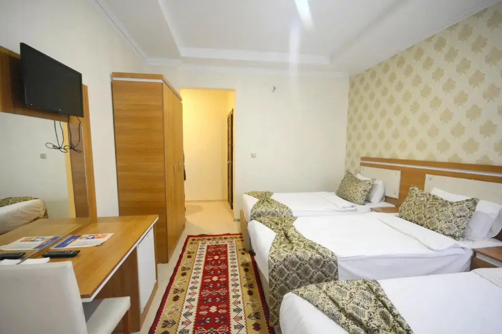Ван: Dimet Park Hotel