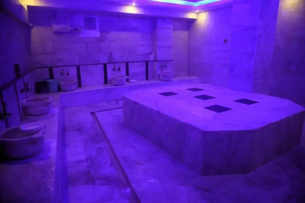 Ван: Dimet Park Hotel