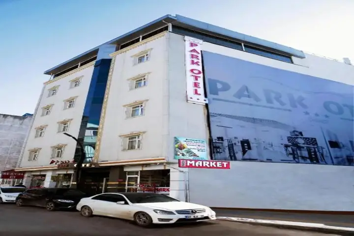 Ван: Dimet Park Hotel