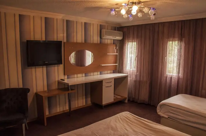 Анкара: Strazburg Hotel