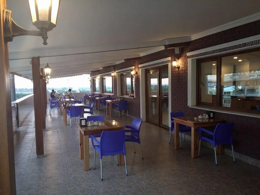 Салихли: Yener Hotel