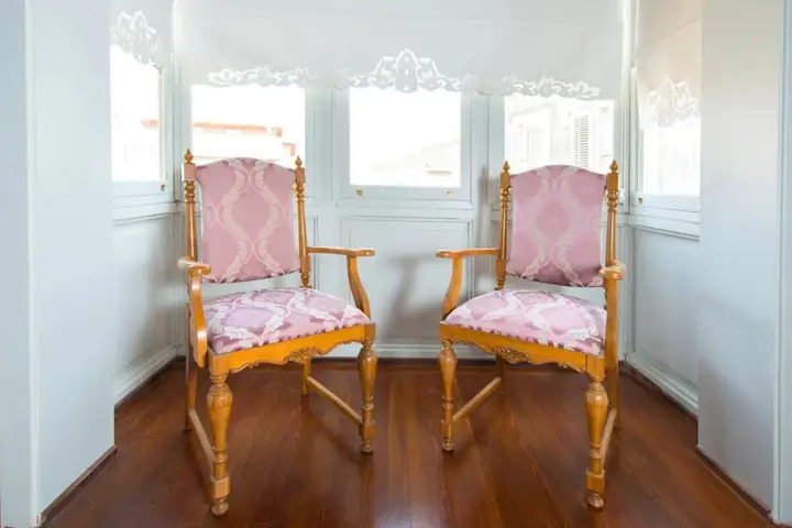 carousel image 1
