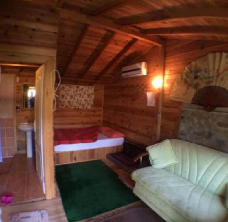 Шириндже: Kucuk Ciftlik Bungalow Evleri