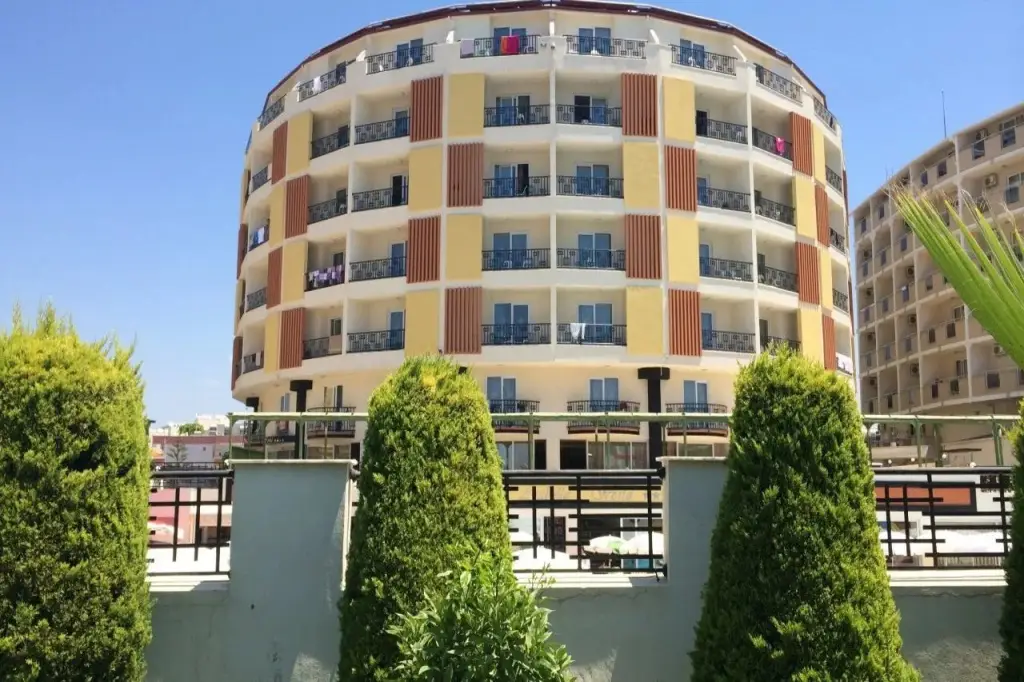 Arabella World Hotel — фото 1