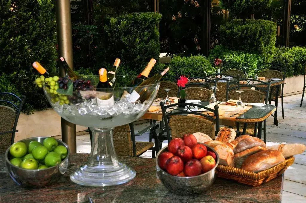 Стамбул: Surmeli Istanbul Hotel