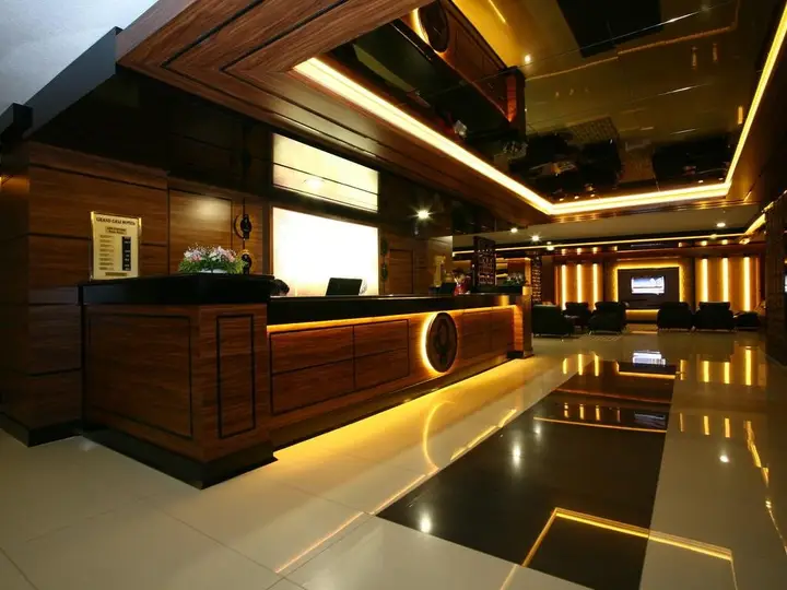 Бозуюк: Grand Cali Hotel