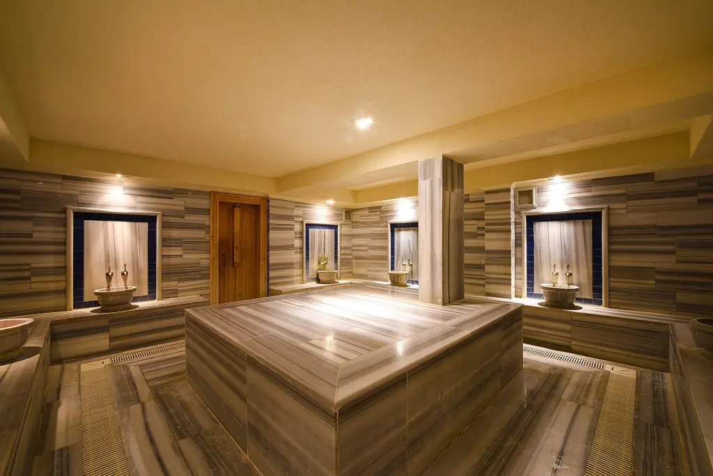Яликавак: Cactus Mirage Family Club