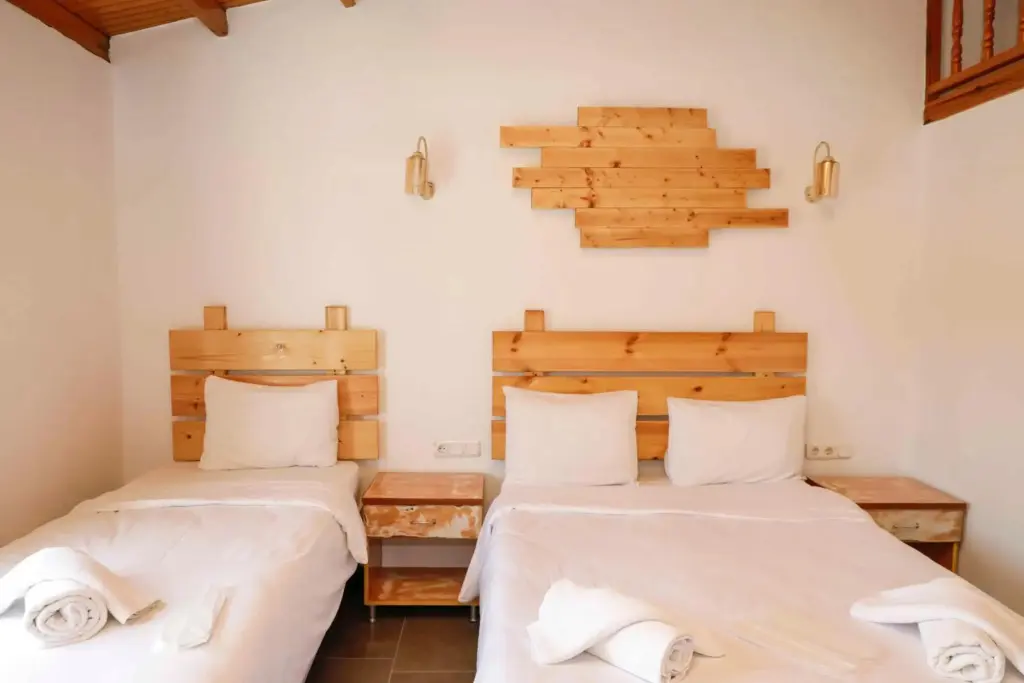 Сыгаджик: Teos Ormanci Tatil Koyu