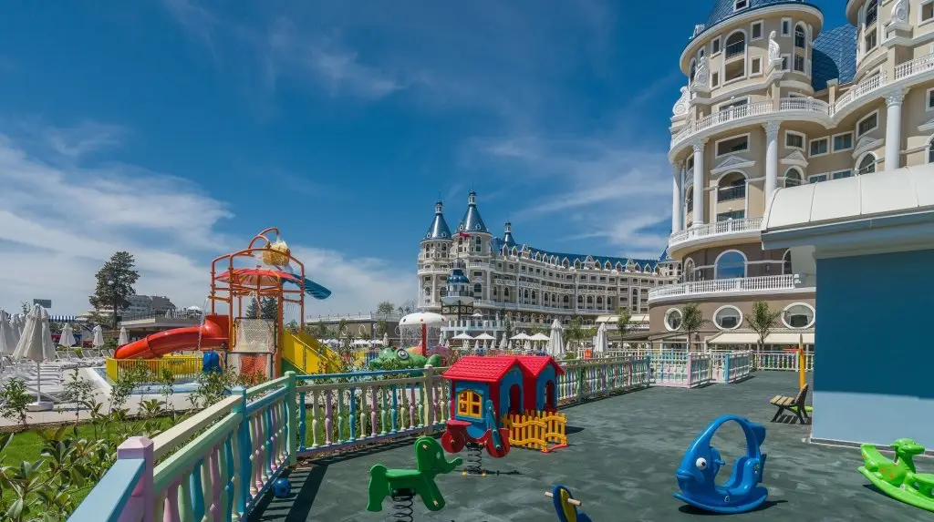 carousel image 0