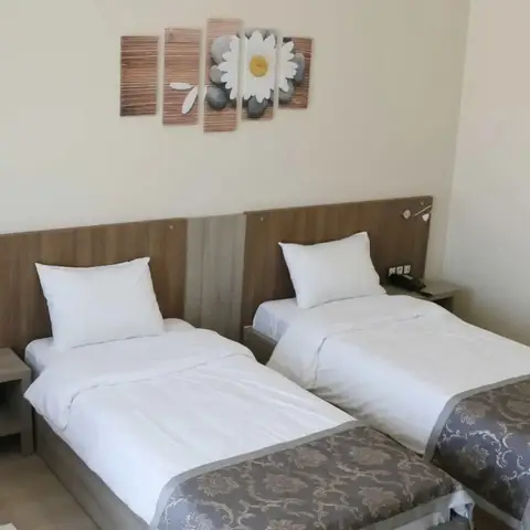 Work & Home Hotel Suites — фото 1