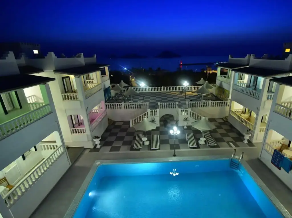 Тургутрейс: Bahama Art Hotel