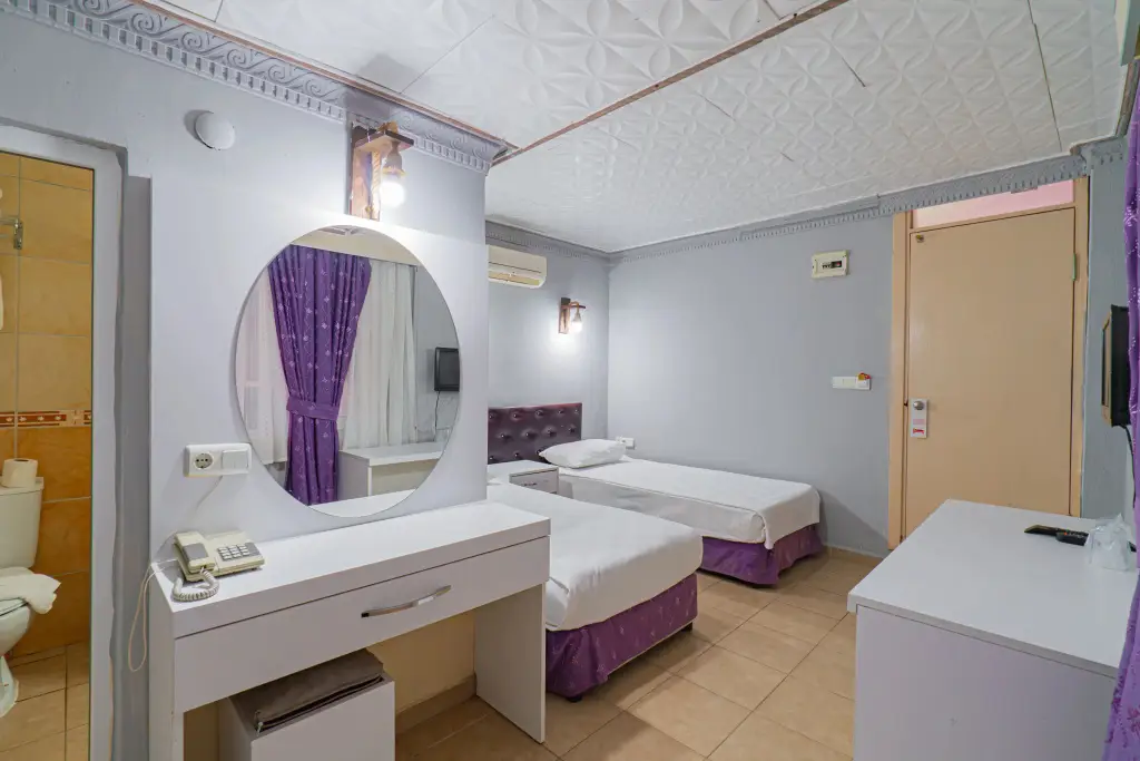 carousel image 2