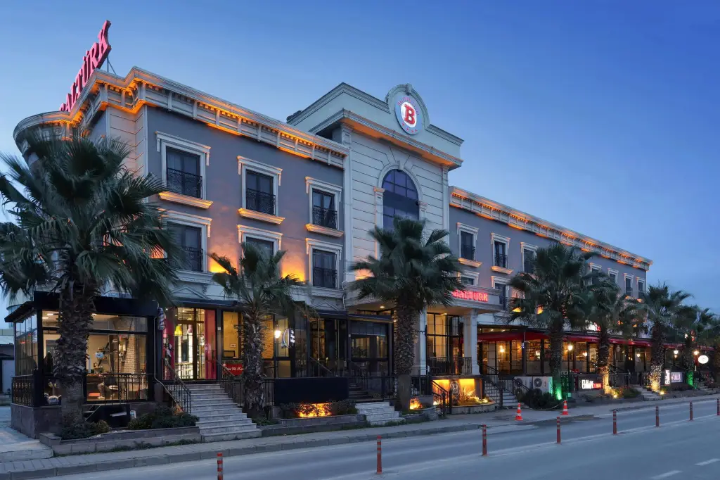 Измит: Balturk Hotel Izmit