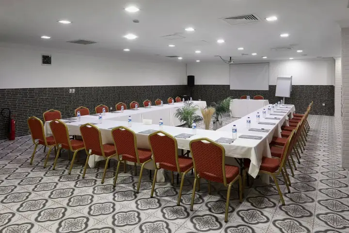 Измит: Balturk Hotel Izmit